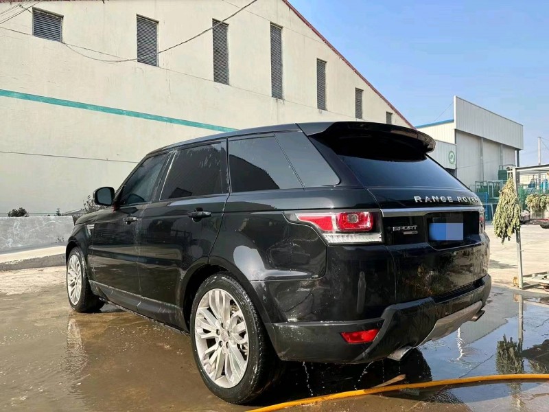 济宁15年路虎揽胜运动7