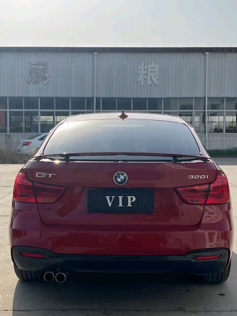 襄陽19年寶馬3系GT8