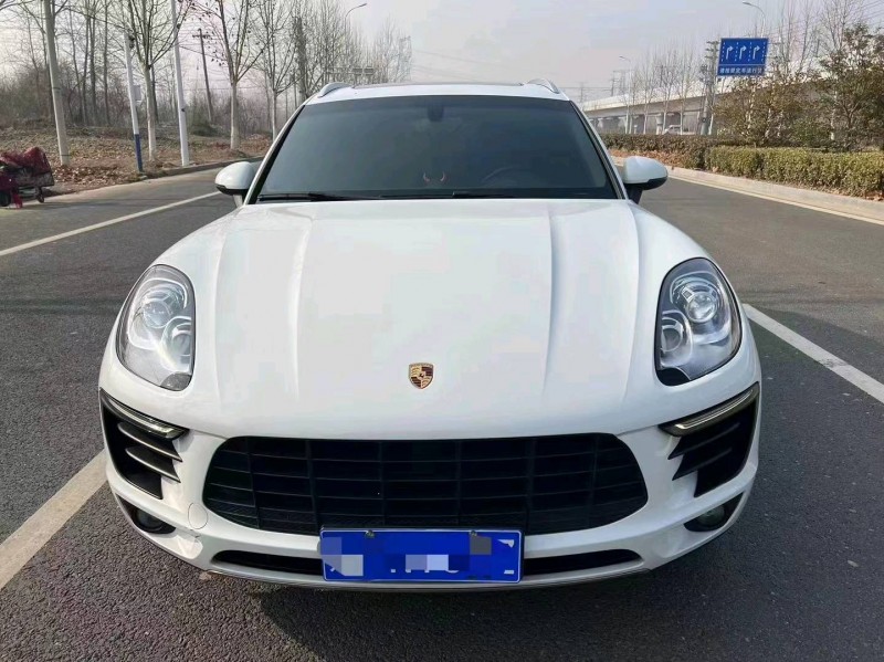 徐州15年保时捷Macan1