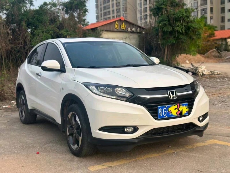 珠海18年本田缤智3