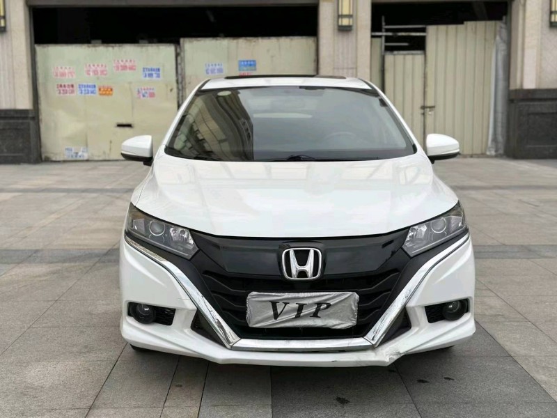 汕头18年本田竞瑞1