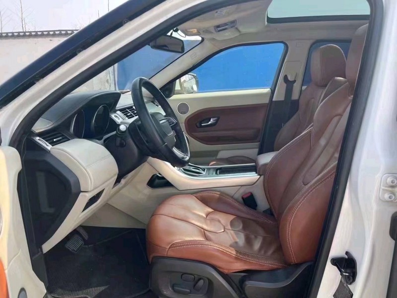 东营12年路虎极光6