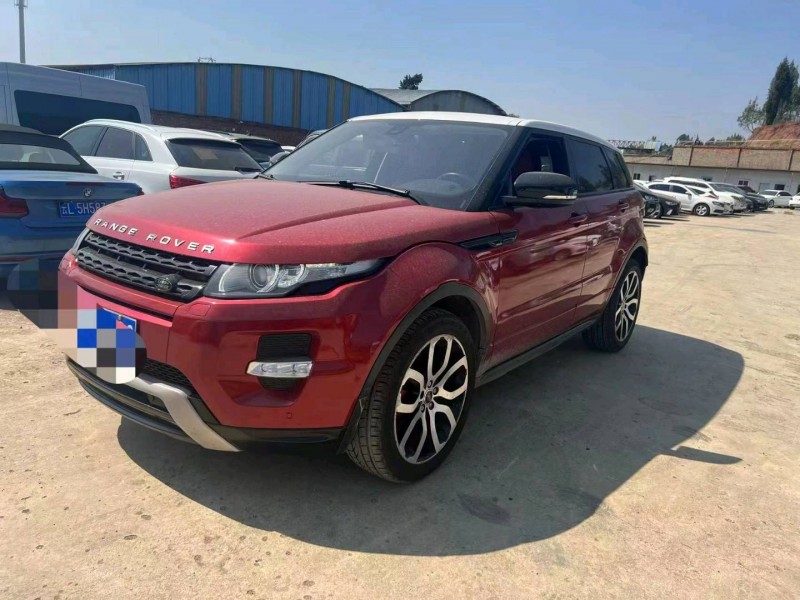 重庆13年路虎极光3