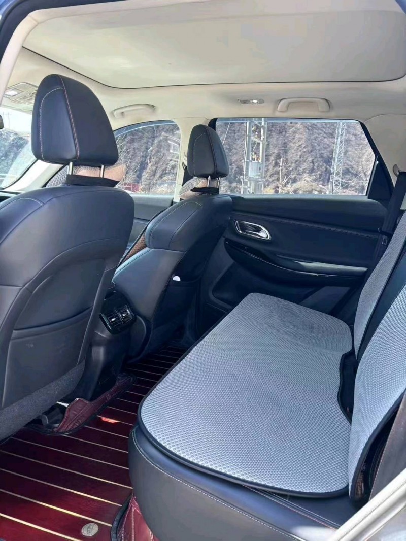 邯郸20年长安汽车欧尚6