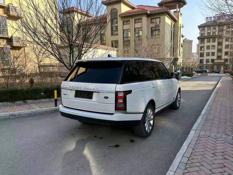 东营17年路虎揽胜行政7