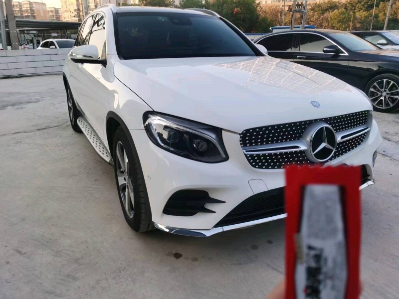广州16年奔驰GLC1