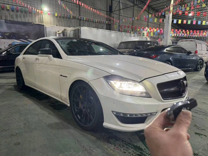 广州14年奔驰AMG3