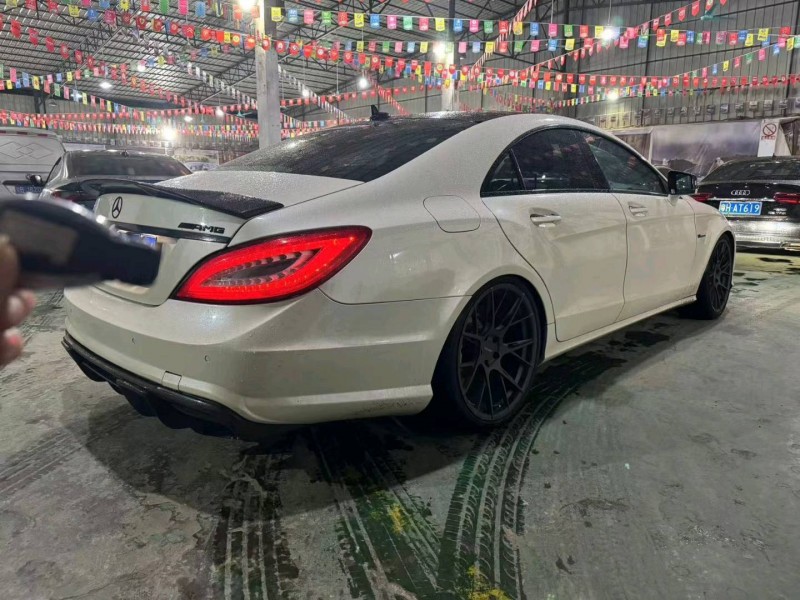 广州14年奔驰AMG9