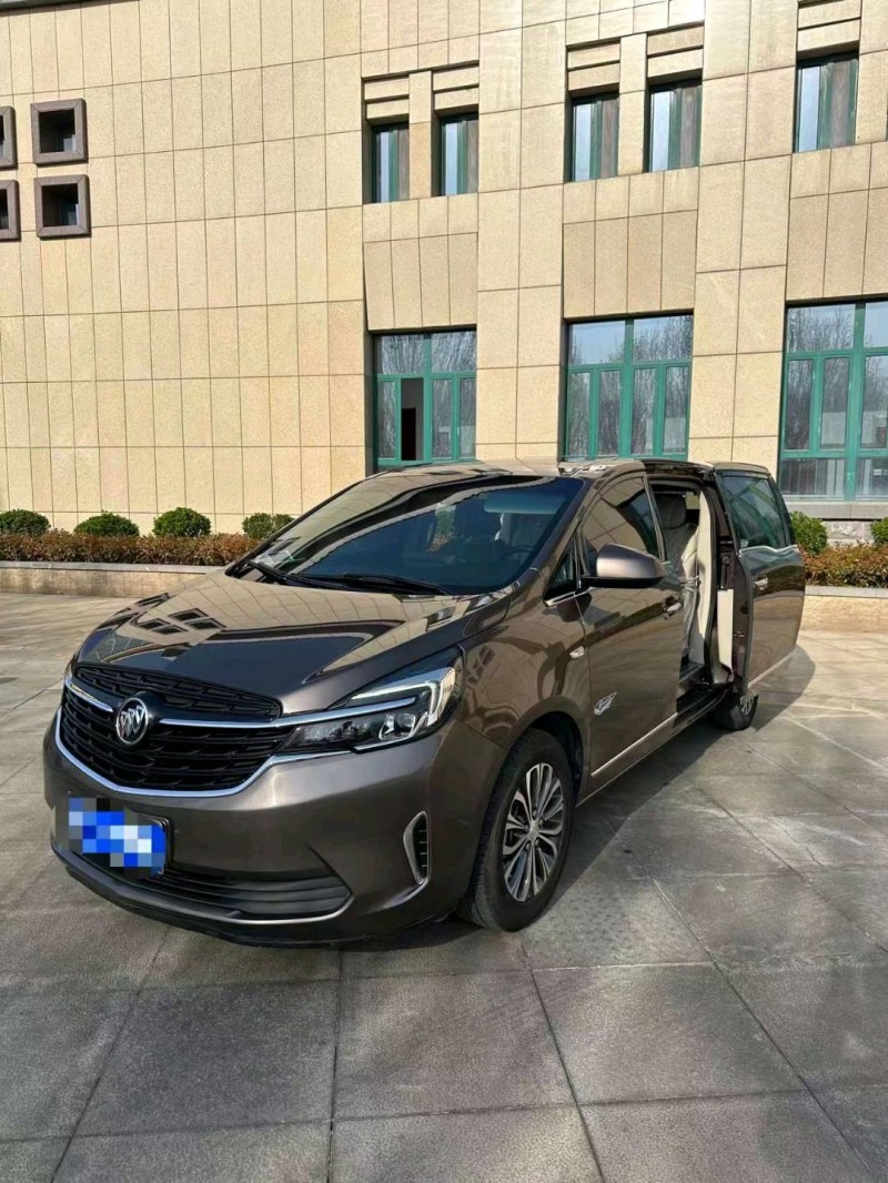 菏泽21年别克GL83