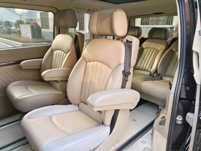 湖州12年奔馳唯雅諾7