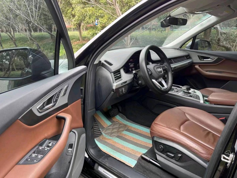 湖州19年奧迪Q78