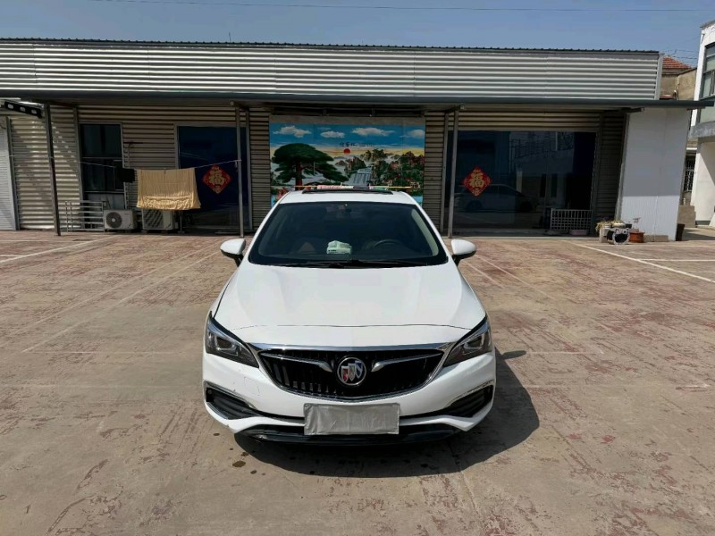 徐州18年别克威朗1