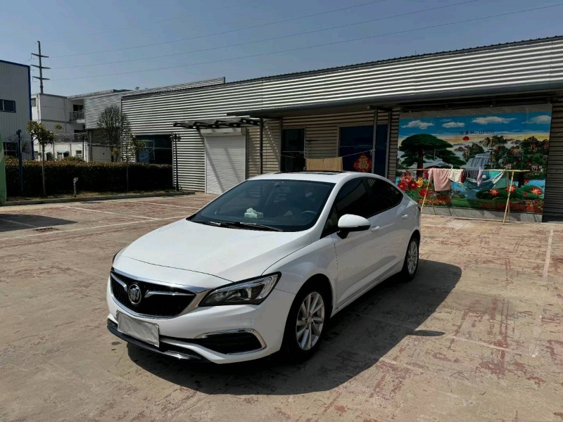 徐州18年别克威朗2