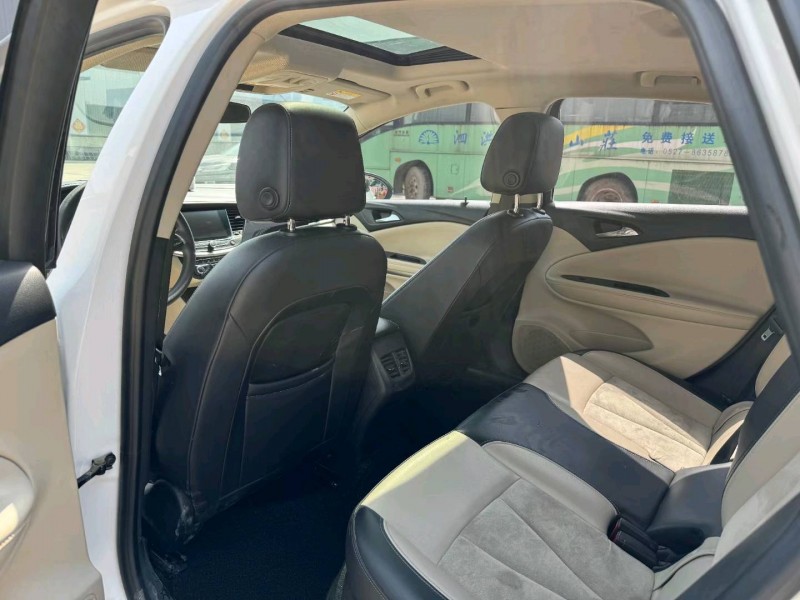 徐州18年别克威朗7
