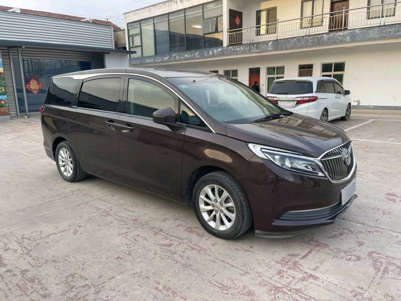 徐州17年别克GL83