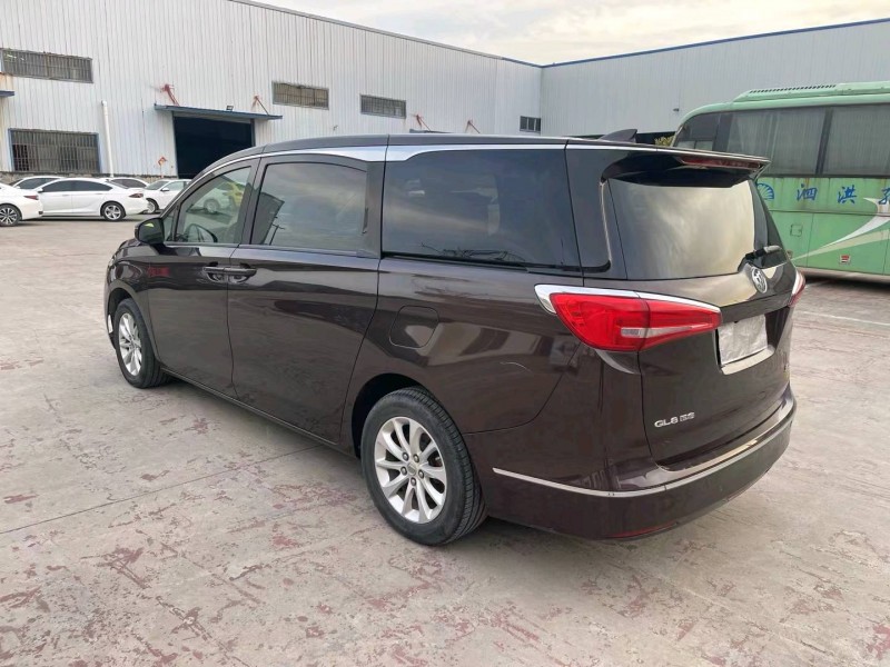 徐州17年别克GL86