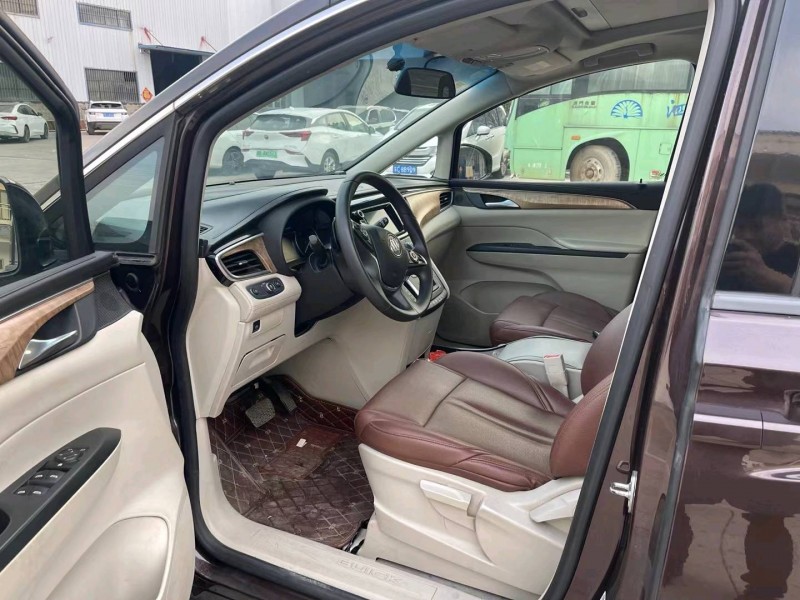 徐州17年别克GL88