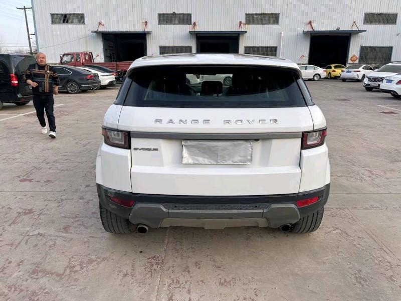 徐州18年路虎极光5