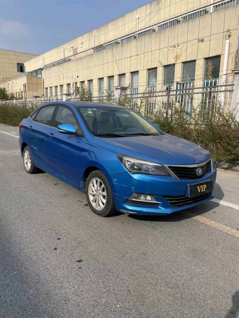徐州15年长安汽车悦翔V72