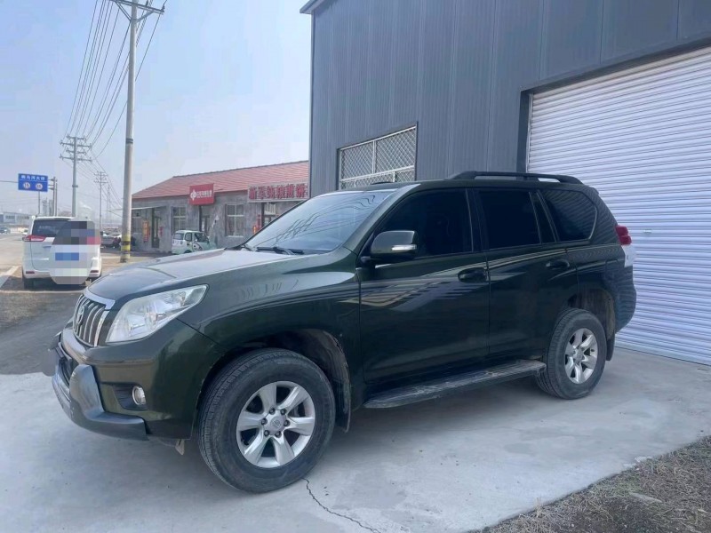 济南12年丰田普拉多3