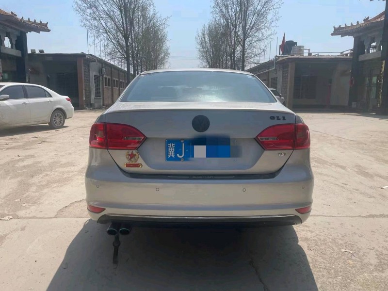 保定13年大众速腾9