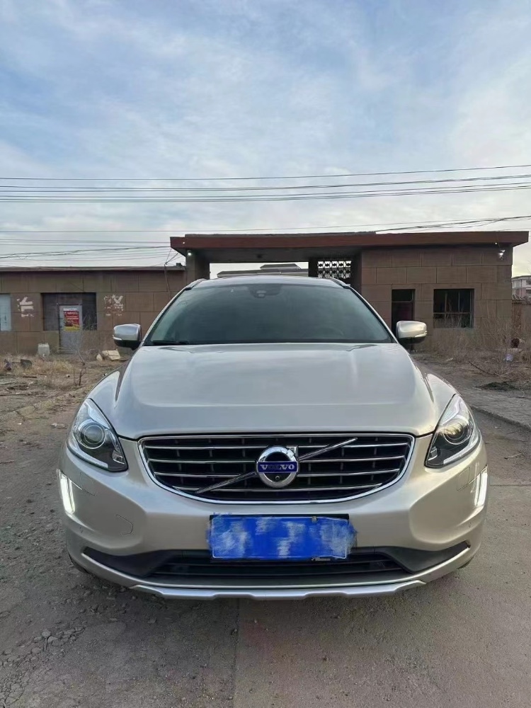 包頭17年沃爾沃XC601