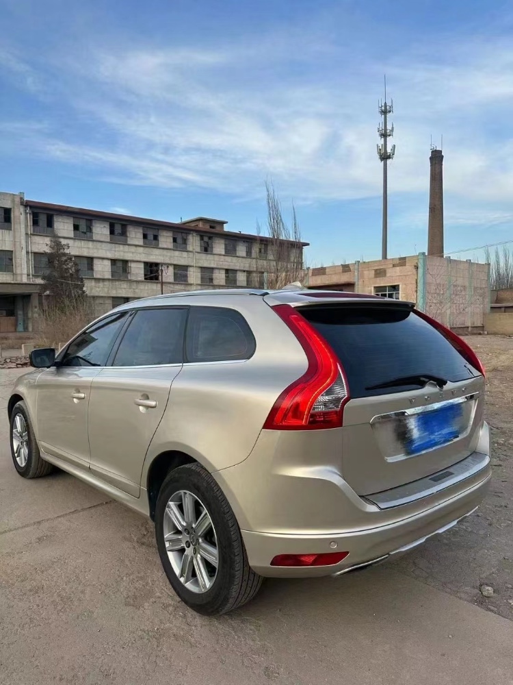 包頭17年沃爾沃XC604