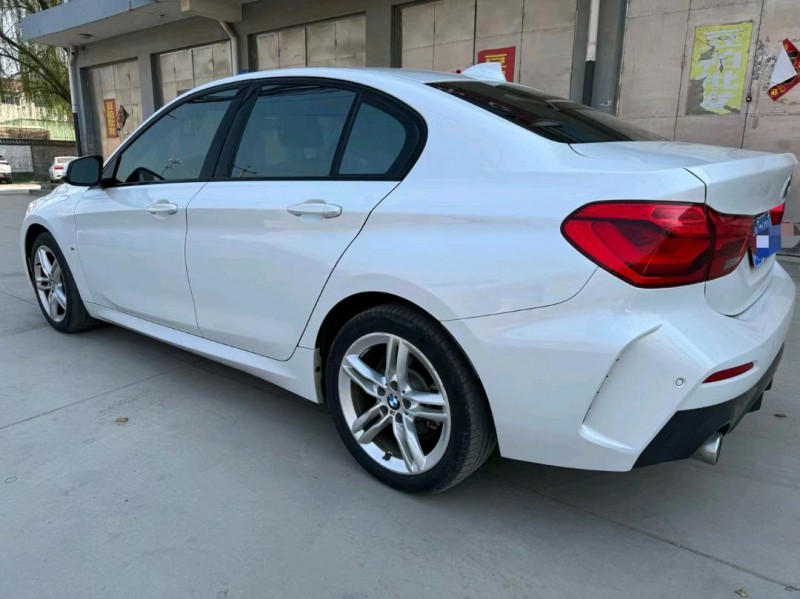 保定19年宝马1系5