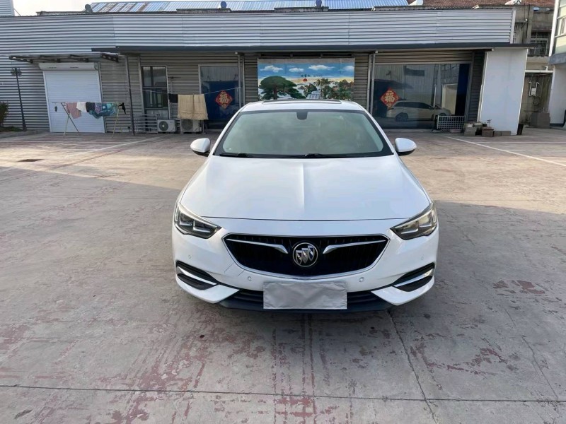 徐州19年别克君威1