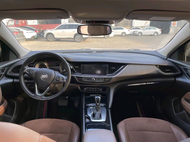 徐州19年别克君威3