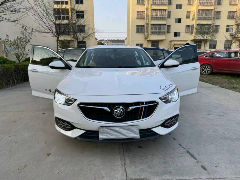 徐州19年别克君威6