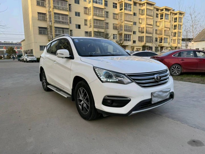 徐州18年比亚迪宋2