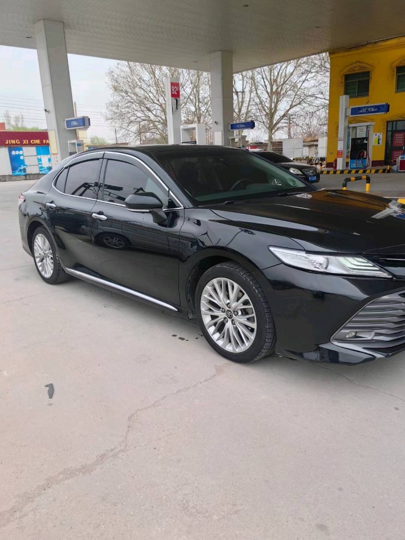 保定18年丰田凯美瑞2