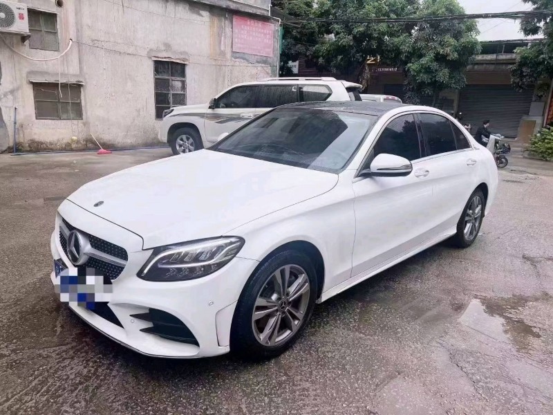广州21年奔驰C2