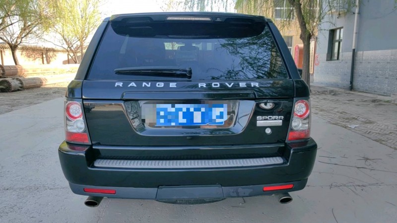 保定11年路虎揽胜运动2