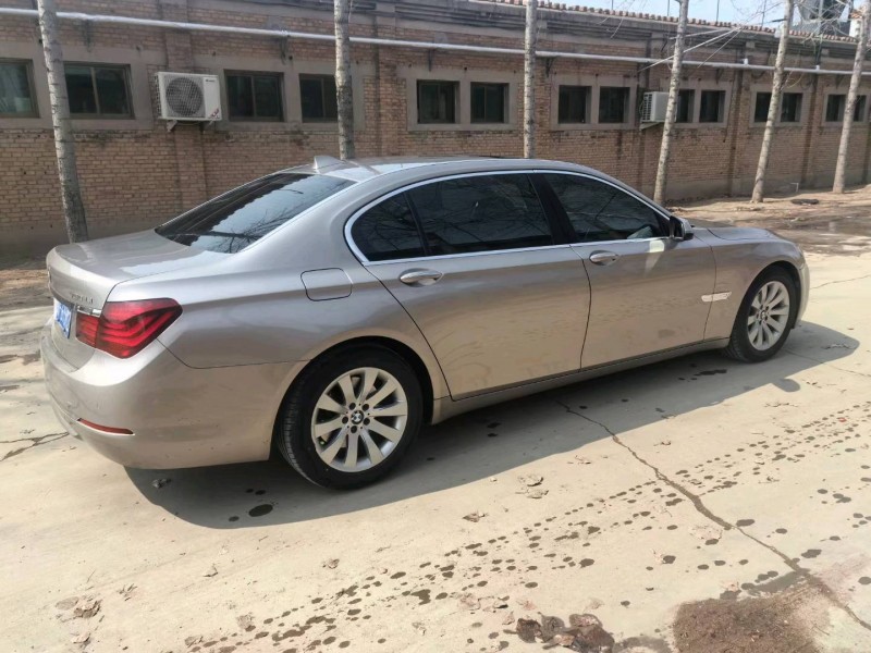 保定14年宝马7系4