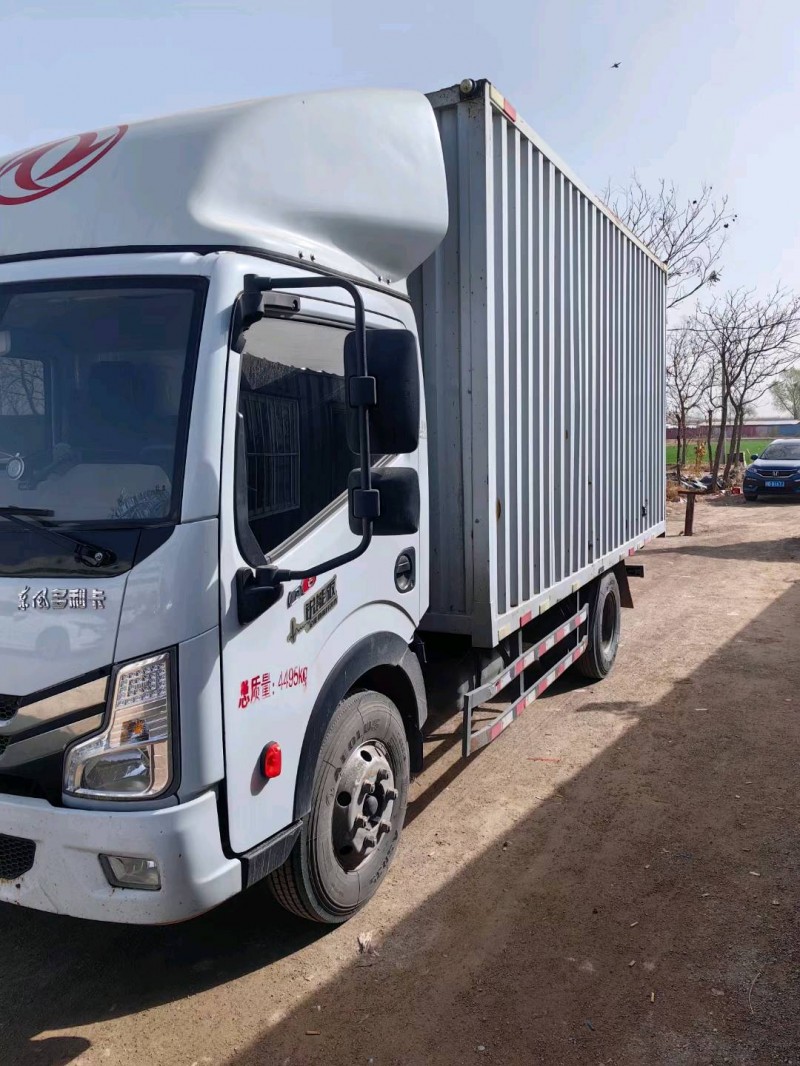 保定23年东风多利卡2