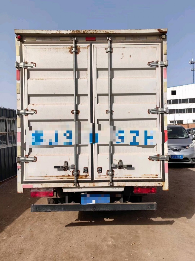 保定23年东风多利卡4