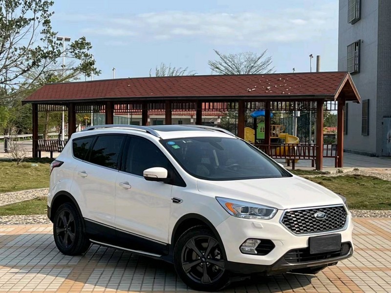 汕头19年福特翼虎2