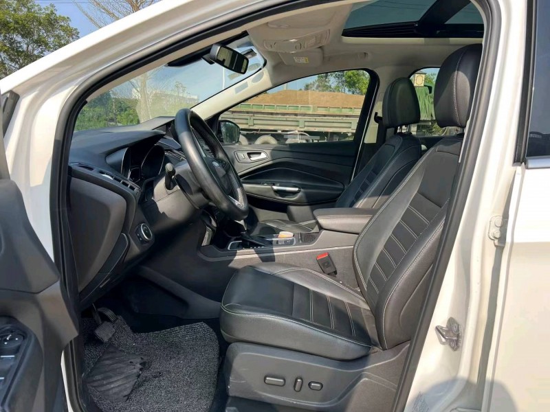 汕头19年福特翼虎6