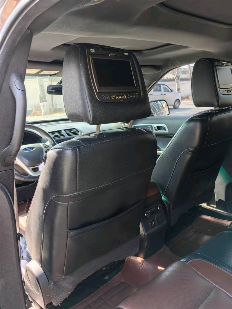 保定15年福特探险者6