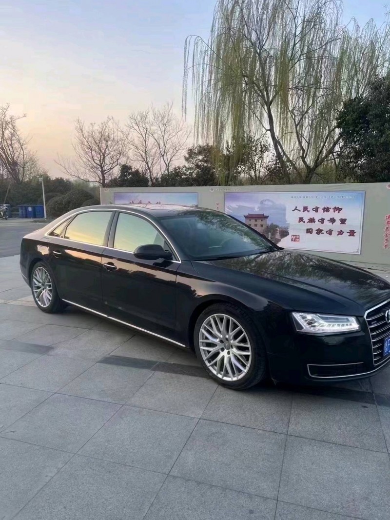 枣庄16年奥迪A8L3