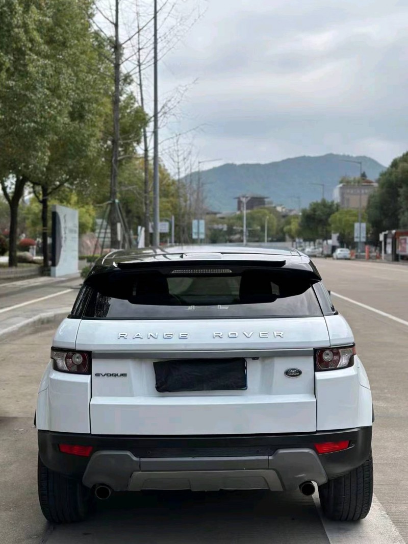 台州14年路虎极光6