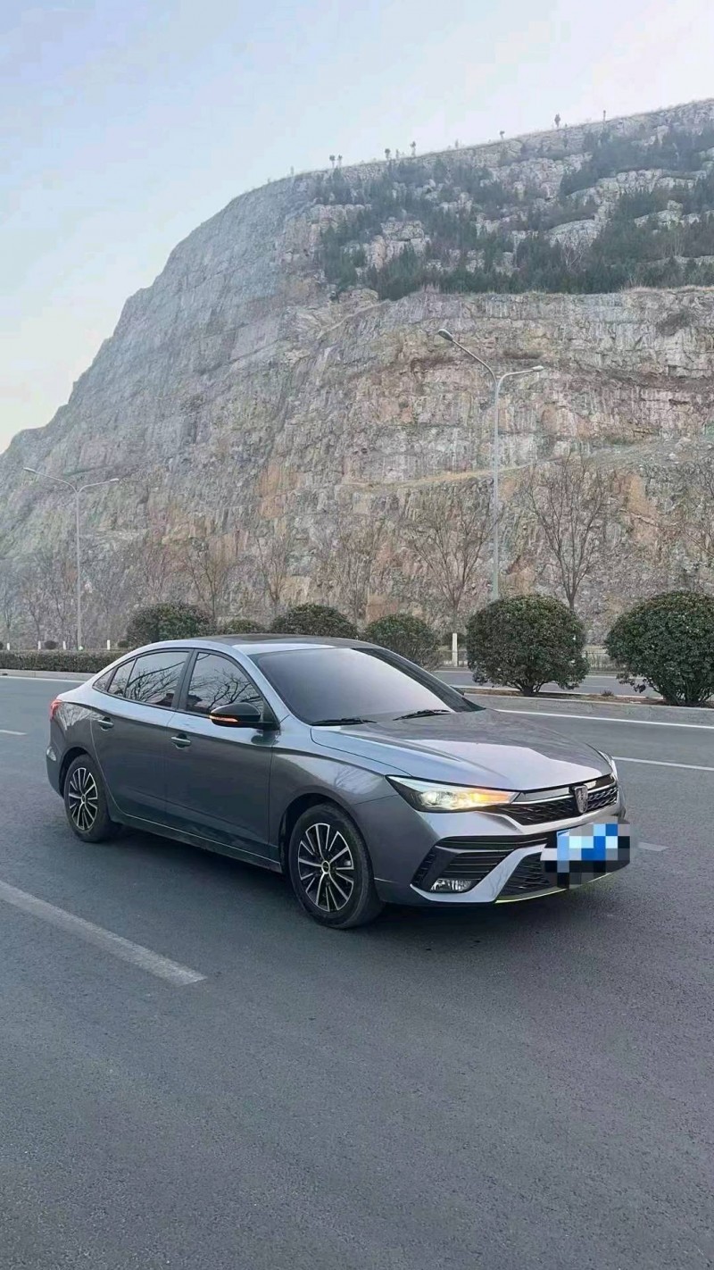 东营22年荣威i52