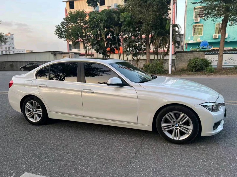 珠海17年宝马3系2