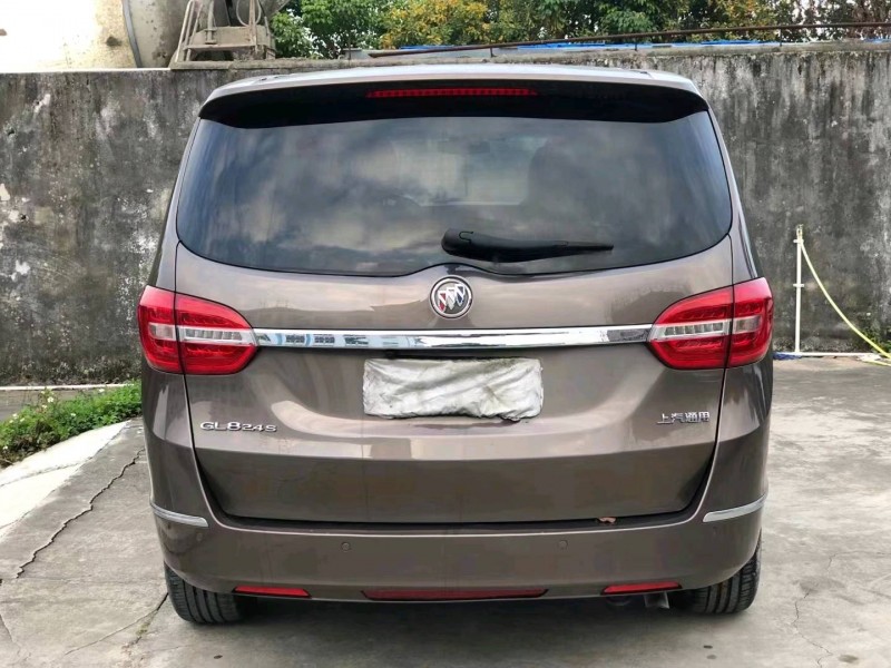 珠海17年别克GL88