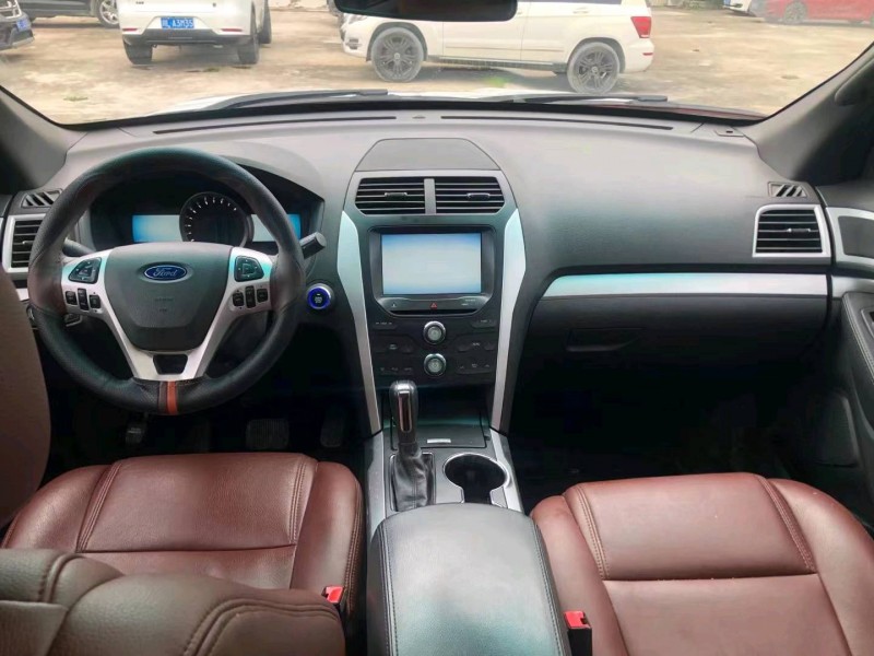 汕头15年福特探索者7