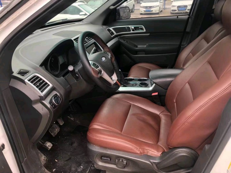 汕头15年福特探索者9