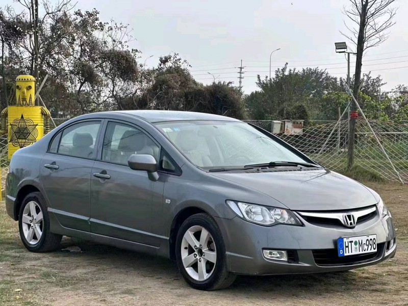 汕头14年本田思铭2