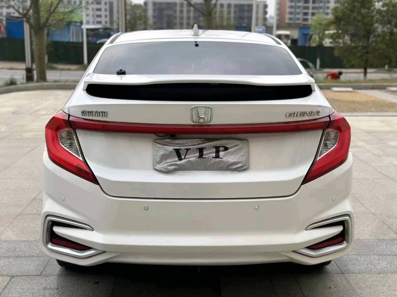 汕头18年本田竞瑞2